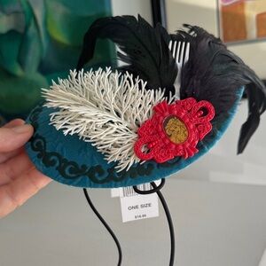 Disney Parks Fascinator Headpiece Teal and Black Feather Hair Comb NWT